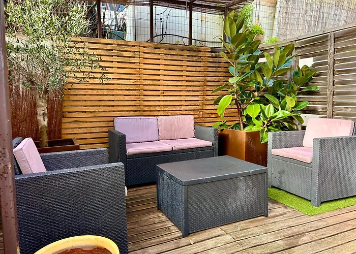 Apartament Petit Proche Centre Et *